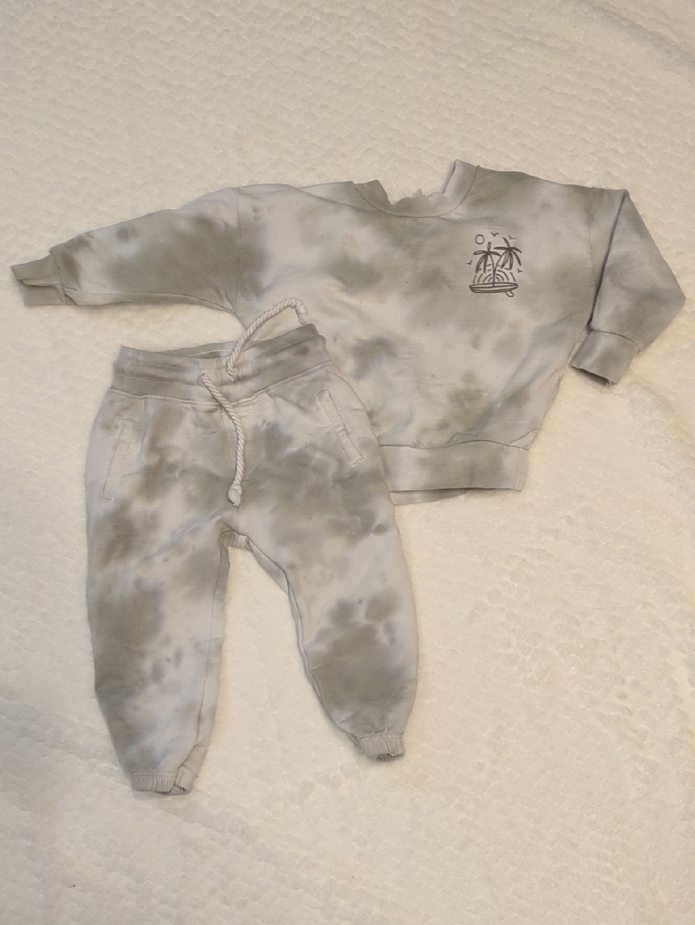 Rylee + Cru Kids Olive Tie-Dye Sweatshirt & Joggers Set